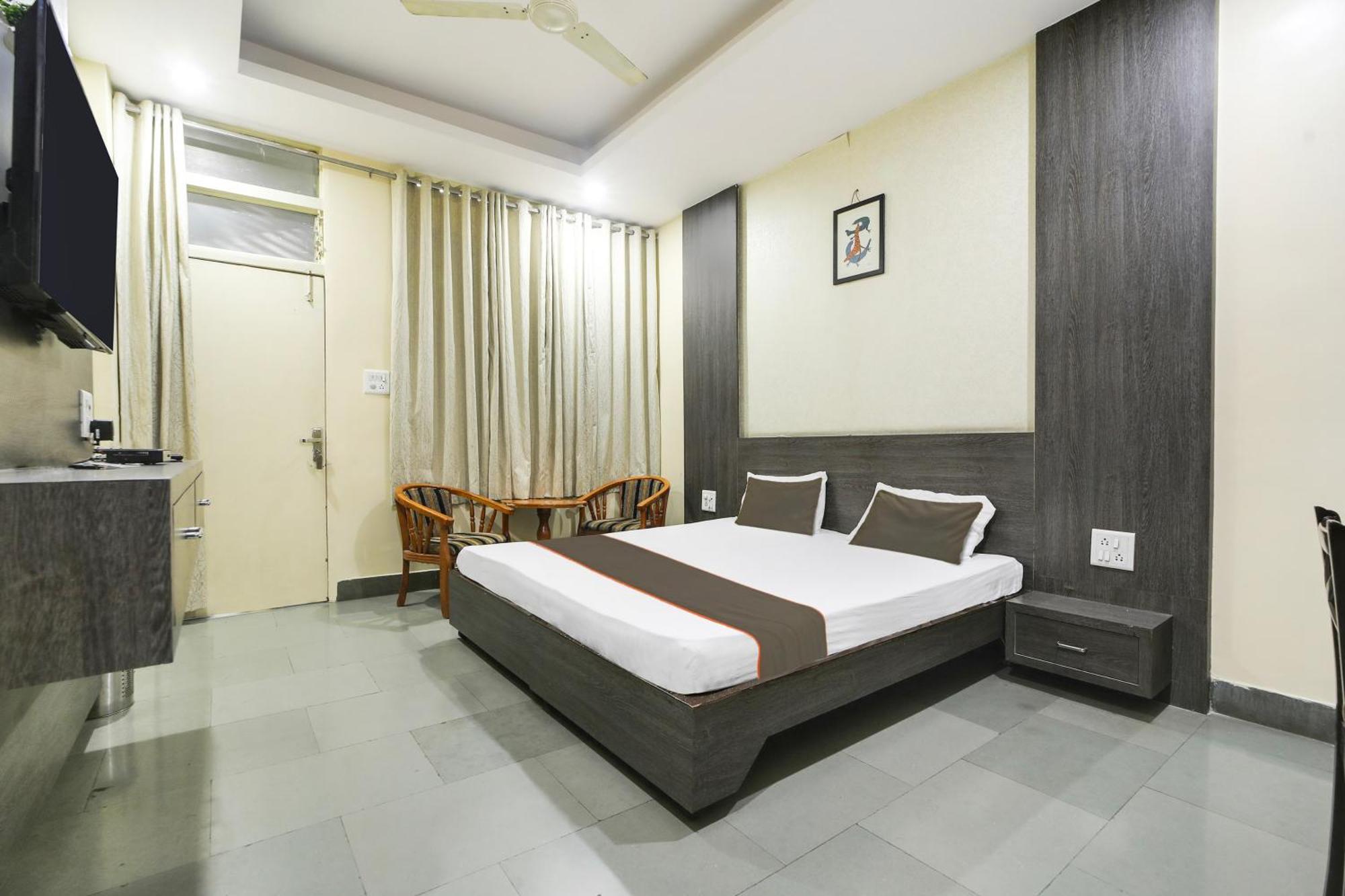 Collection O Hotel Silver Inn โบปาล ภายนอก รูปภาพ